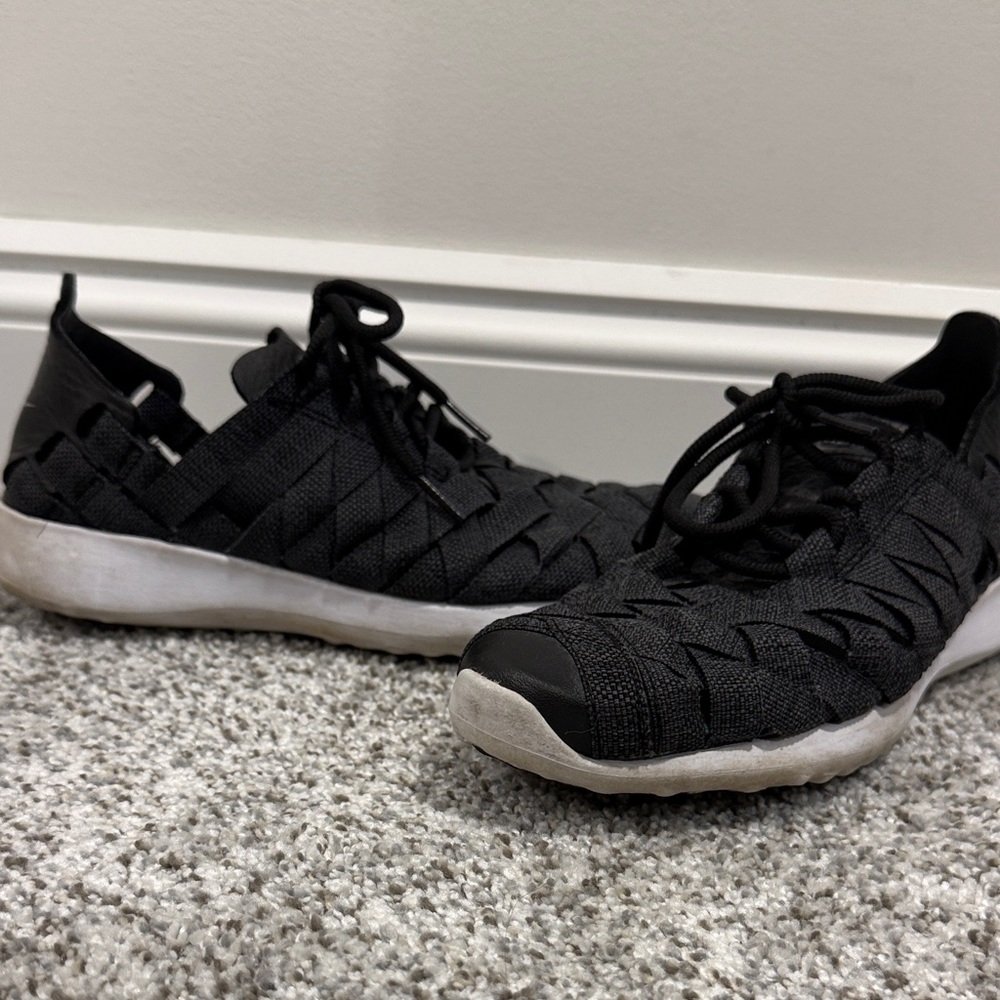 Women’s Nikes